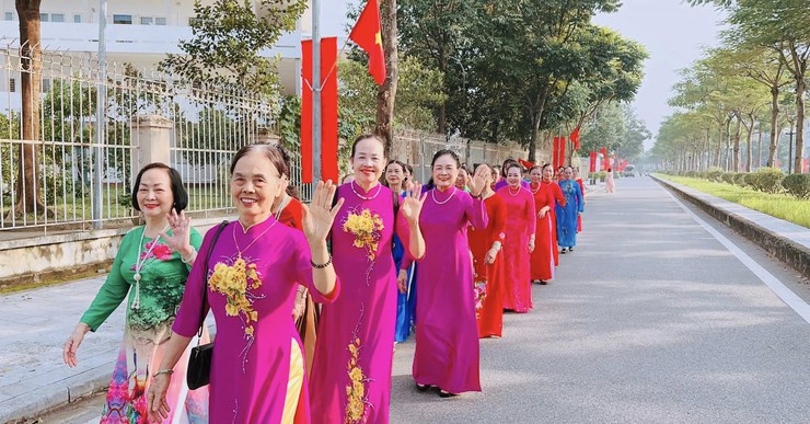 Hội LHPN phường Dương Nội tổ chức chùm hoạt động ý nghĩa nhân kỷ niệm 95 năm Ngày thành lập Hội LHPN Việt Nam 20/10- Ảnh 2.