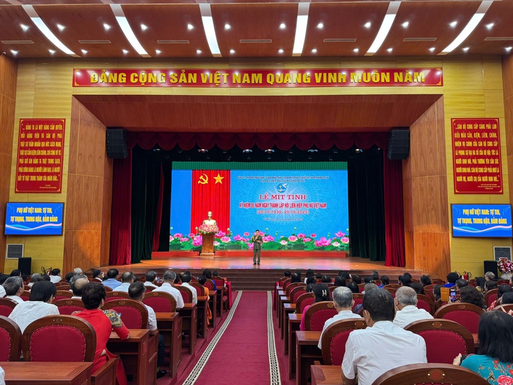Mít tinh kỷ niệm 95 năm ngày thành lập Hội liên hiệp phụ nữ Việt Nam (20/10/1930 – 20/10/2025)- Ảnh 20.