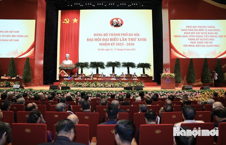 Tóm tắt Báo cáo chính trị trình Đại hội đại biểu Đảng bộ thành phố Hà Nội lần thứ XVIII- Ảnh 1.