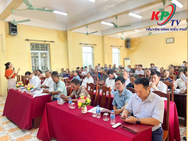UBND xã Kiều Phú tổ chức hội nghị tập huấn, phổ biến kiến thức an toàn thực phẩm, bảo vệ sức khoẻ cho người tiêu dùng- Ảnh 1.