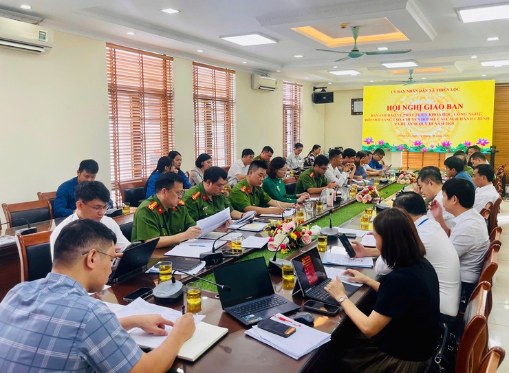 HỘI NGHỊ GIAO BAN BAN CHỈ ĐẠO VỀ PHÁT TRIỂN KHOA HỌC, CÔNG NGHỆ, ĐỔI MỚI SÁNG TẠO, CHUYỂN ĐỔI SỐ, CẢI CÁCH HÀNH CHÍNH VÀ ĐỀ ÁN 06- Ảnh 18.