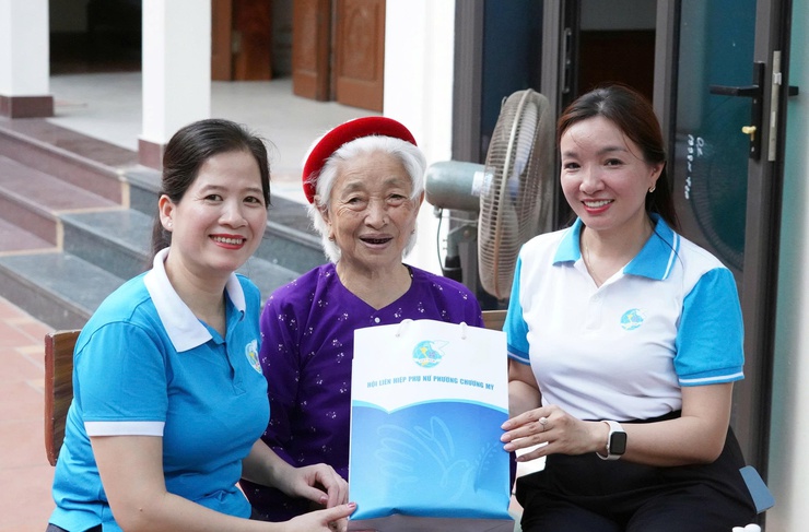 "Về nguồn" kỷ niệm 95 năm Ngày thành lập Hội Liên hiệp Phụ nữ Việt Nam- Ảnh 4.