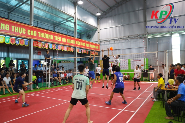 Giải Bóng chuyền hơi Nam, Nữ xã Kiều Phú kết thúc thành công tốt đẹp- Ảnh 7.