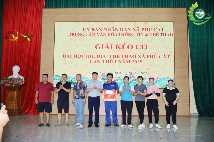 Thôn Yên Thái đạt nhất giải kéo co trong chương trình đại hội TDTT- Ảnh 14.