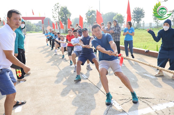 Thôn Yên Thái đạt nhất giải kéo co trong chương trình đại hội TDTT- Ảnh 5.