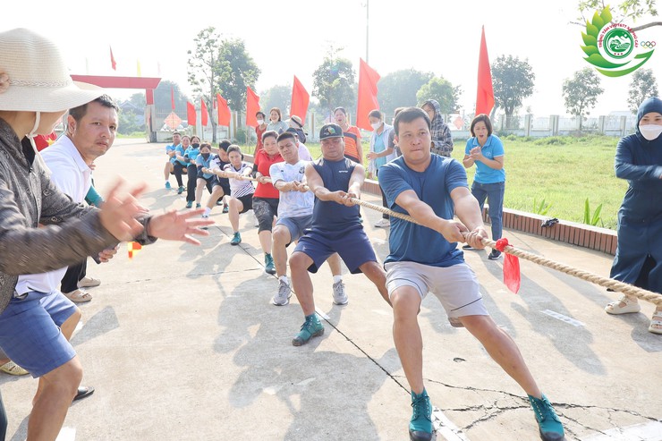 Thôn Yên Thái đạt nhất giải kéo co trong chương trình đại hội TDTT- Ảnh 6.