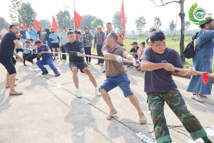Thôn Yên Thái đạt nhất giải kéo co trong chương trình đại hội TDTT- Ảnh 7.