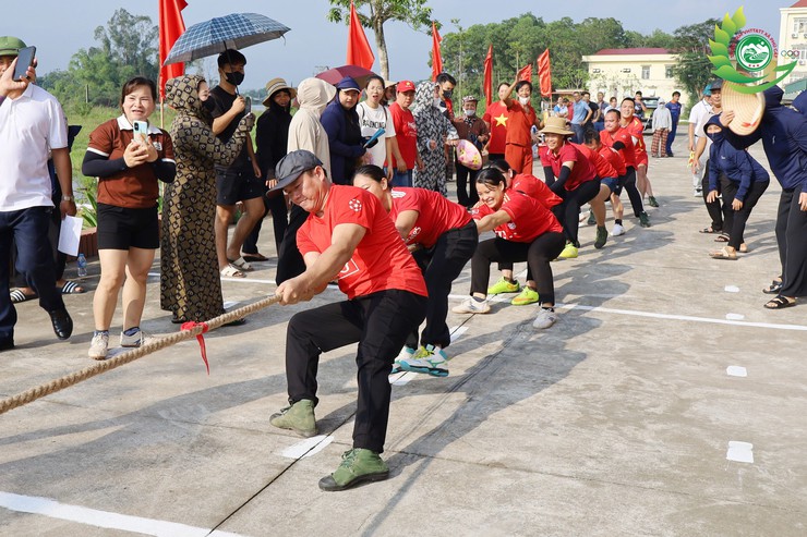 Thôn Yên Thái đạt nhất giải kéo co trong chương trình đại hội TDTT- Ảnh 8.