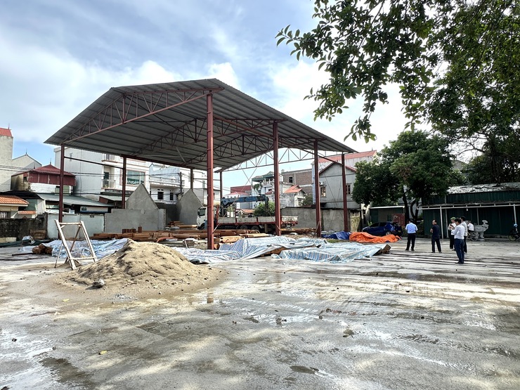 HĐND xã Thư Lâm khảo sát tiến độ các công trình đầu tư công trên địa bàn xã- Ảnh 9.
