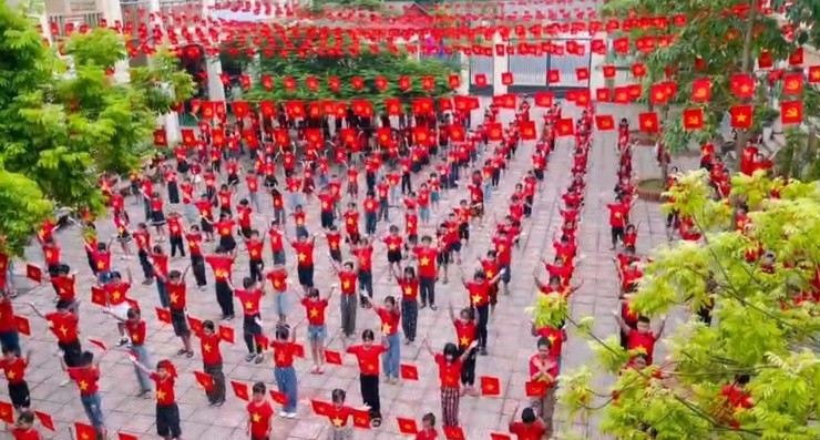 Các trường học trên địa bàn xã Phú Xuyên sôi nổi tổ chức hoạt động thể dục thể thao chào mừng Đại hội Thể dục thể thao xã lần thứ I năm 2025- Ảnh 1.