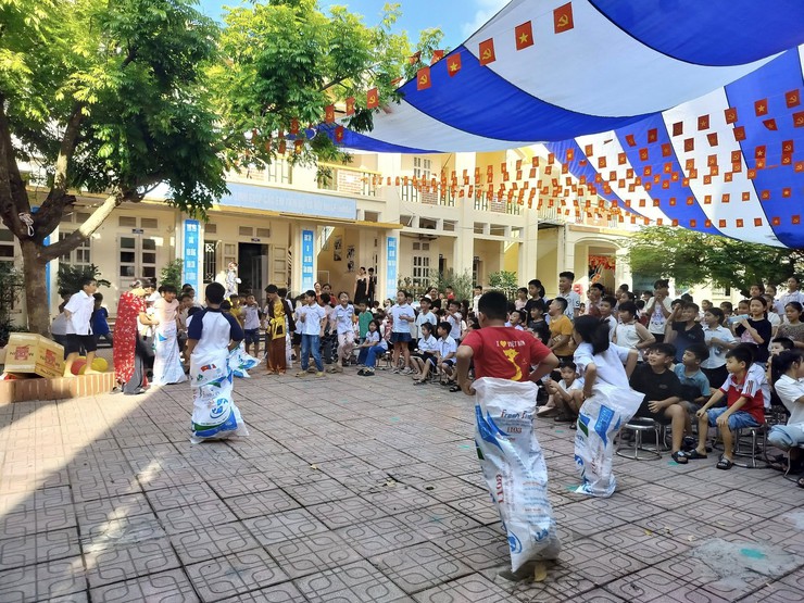 HỌC SINH XÃ PHÚ XUYÊN TÍCH CỰC TẬP LUYỆN HƯỚNG TỚI ĐẠI HỘI THỂ DỤC THỂ THAO LẦN THỨ NHẤT NĂM 2025- Ảnh 9.