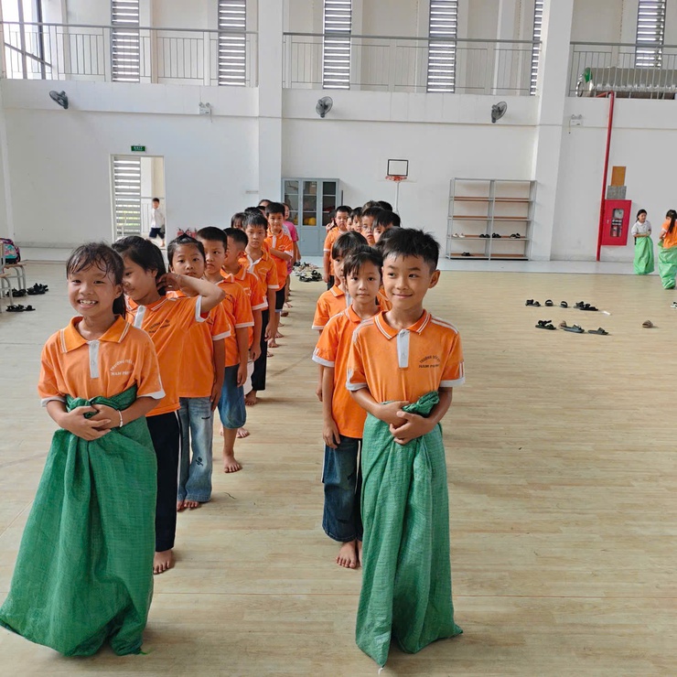 Các trường học trên địa bàn xã Phú Xuyên sôi nổi tổ chức hoạt động thể dục thể thao chào mừng Đại hội Thể dục thể thao xã lần thứ I năm 2025- Ảnh 10.