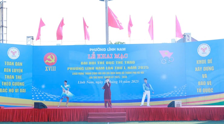 Phường Lĩnh Nam tưng bừng tổ chức Lễ khai mạc Đại hội Thể dục - Thể thao lần thứ I năm 2025- Ảnh 7.