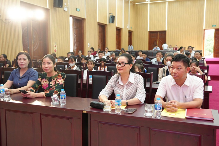 Thanh Oai phát động tháng cao điểm "Vì người nghèo và an sinh xã hội" năm 2025- Ảnh 2.