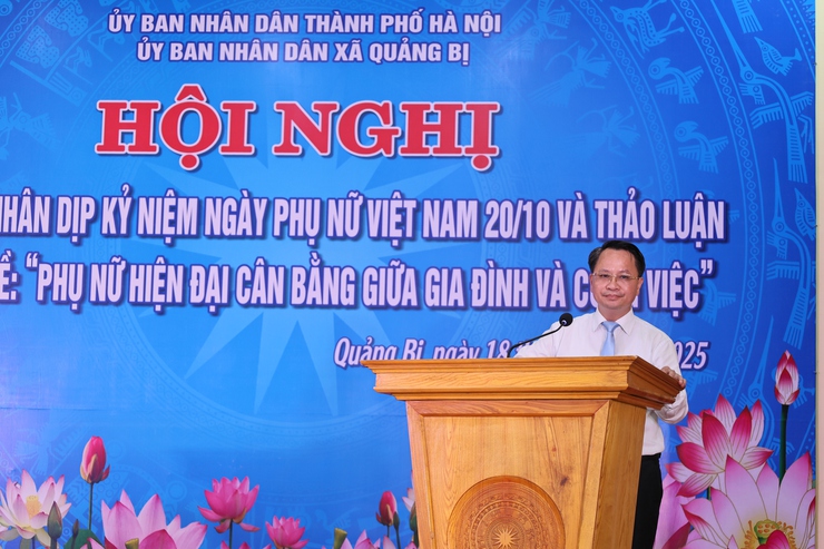 UBND xã Quảng Bị tổ chức buổi gặp mặt cán bộ, công chức, viên chức, người lao động nhân dịp kỷ niệm 95 năm ngày thành lập Hội Liên hiệp Phụ nữ Việt Nam (20/10/1930 – 20/10/2025)- Ảnh 7.