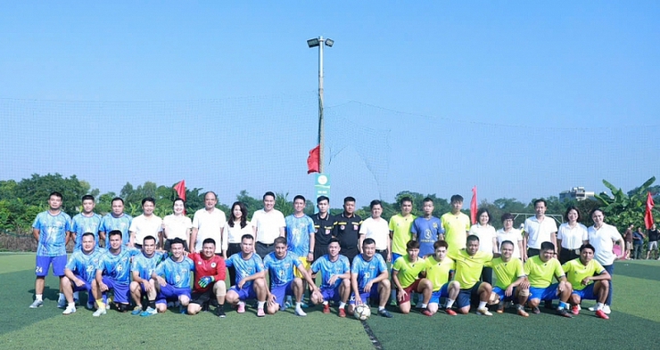 Phường Lĩnh Nam tưng bừng tổ chức Lễ khai mạc Đại hội Thể dục - Thể thao lần thứ I năm 2025- Ảnh 17.