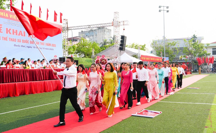 Xã Quốc Oai tưng bừng khai mạc Đại hội Thể dục Thể thao lần thứ Nhất khơi dậy khát vọng vươn lên từ sức mạnh đoàn kết trên mảnh đất anh hùng- Ảnh 14.