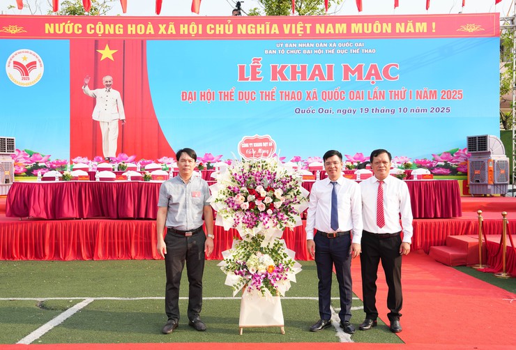 Xã Quốc Oai tưng bừng khai mạc Đại hội Thể dục Thể thao lần thứ Nhất khơi dậy khát vọng vươn lên từ sức mạnh đoàn kết trên mảnh đất anh hùng- Ảnh 59.