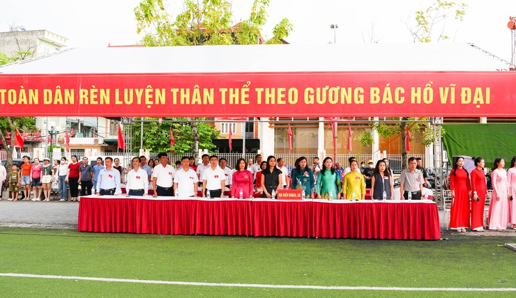 Xã Quốc Oai tưng bừng khai mạc Đại hội Thể dục Thể thao lần thứ Nhất khơi dậy khát vọng vươn lên từ sức mạnh đoàn kết trên mảnh đất anh hùng- Ảnh 2.