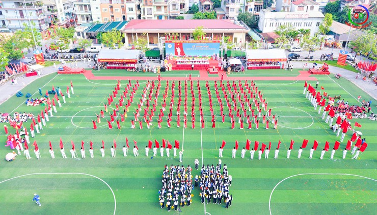 Xã Quốc Oai tưng bừng khai mạc Đại hội Thể dục Thể thao lần thứ Nhất khơi dậy khát vọng vươn lên từ sức mạnh đoàn kết trên mảnh đất anh hùng- Ảnh 51.