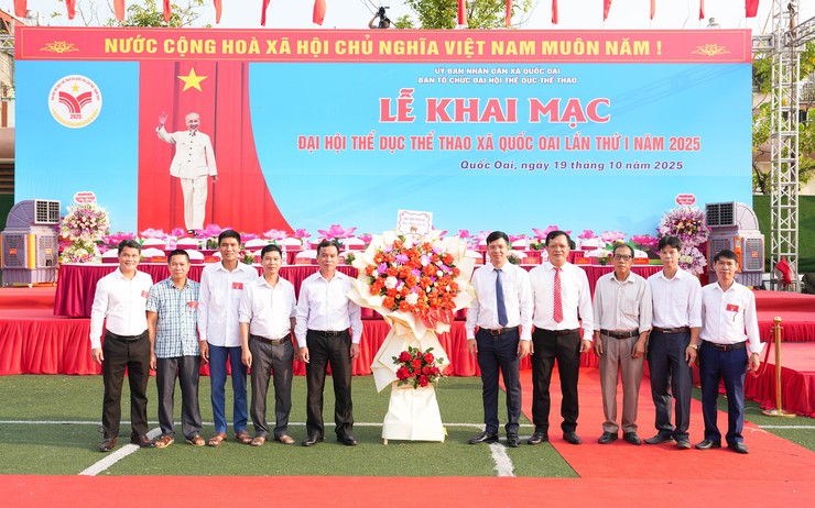 Xã Quốc Oai tưng bừng khai mạc Đại hội Thể dục Thể thao lần thứ Nhất khơi dậy khát vọng vươn lên từ sức mạnh đoàn kết trên mảnh đất anh hùng- Ảnh 62.