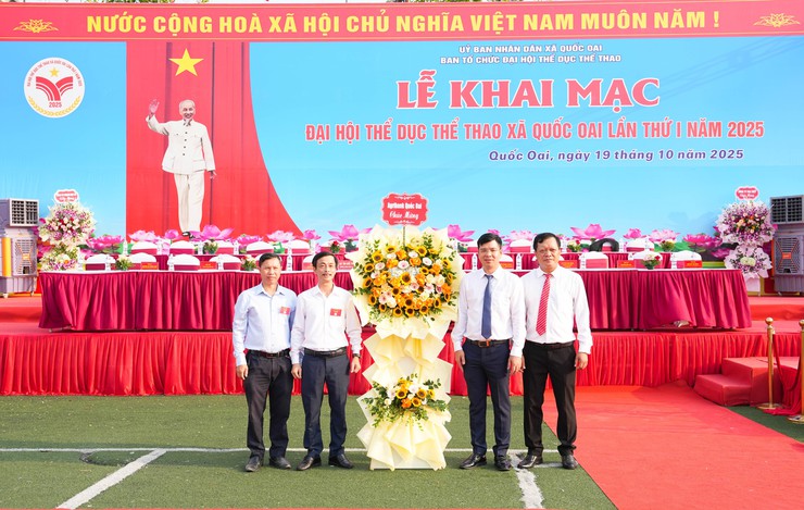 Xã Quốc Oai tưng bừng khai mạc Đại hội Thể dục Thể thao lần thứ Nhất khơi dậy khát vọng vươn lên từ sức mạnh đoàn kết trên mảnh đất anh hùng- Ảnh 63.