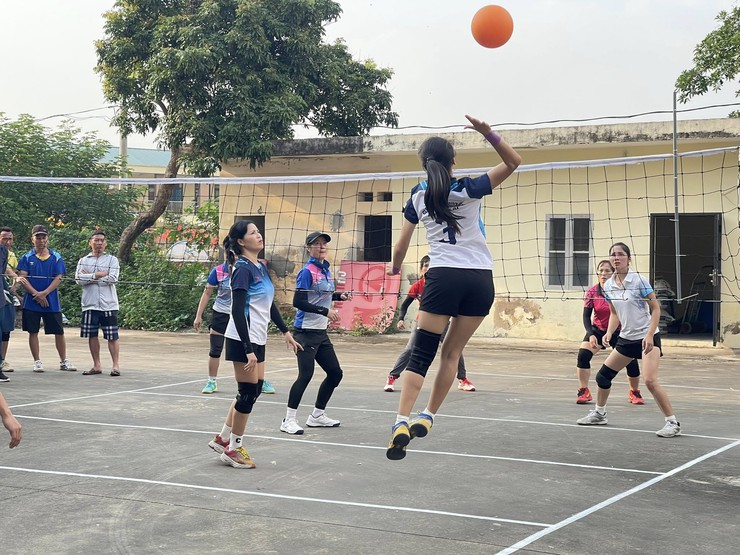 SÔI NỔI HỘI THAO HỘI NÔNG DÂN – HỘI PHỤ NỮ XÃ PHÚC SƠN NĂM 2025- Ảnh 1.