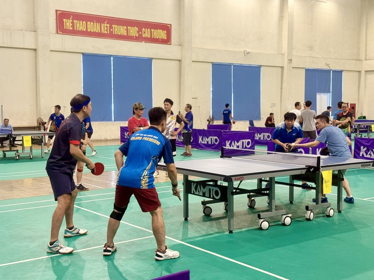 Khởi tranh 4 giải thể thao chào mừng thành công Đại hội đại biểu Đảng bộ Thành phố Hà Nội lần thứ XVIII- Ảnh 10.