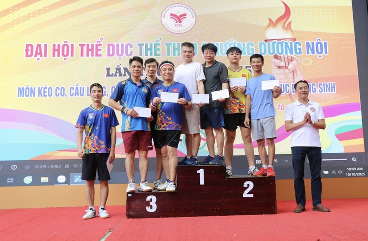 Khởi tranh 4 giải thể thao chào mừng thành công Đại hội đại biểu Đảng bộ Thành phố Hà Nội lần thứ XVIII- Ảnh 12.