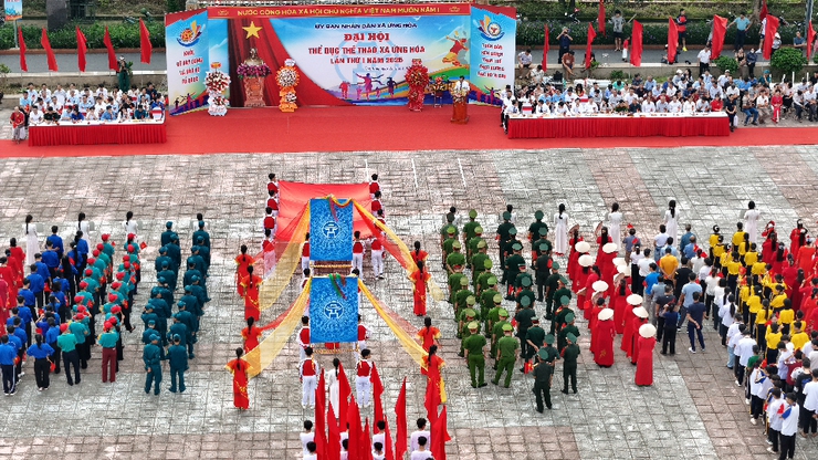 ỨNG HOÀ TỔ CHỨC THÀNH CÔNG ĐẠI HỘI THỂ DỤC THỂ THAO XÃ ỨNG HÒA LẦN THỨ NHẤT NĂM 2025.- Ảnh 4.