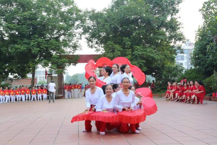 Khởi tranh 4 giải thể thao chào mừng thành công Đại hội đại biểu Đảng bộ Thành phố Hà Nội lần thứ XVIII- Ảnh 2.