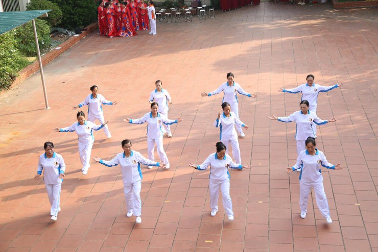 Khởi tranh 4 giải thể thao chào mừng thành công Đại hội đại biểu Đảng bộ Thành phố Hà Nội lần thứ XVIII- Ảnh 1.