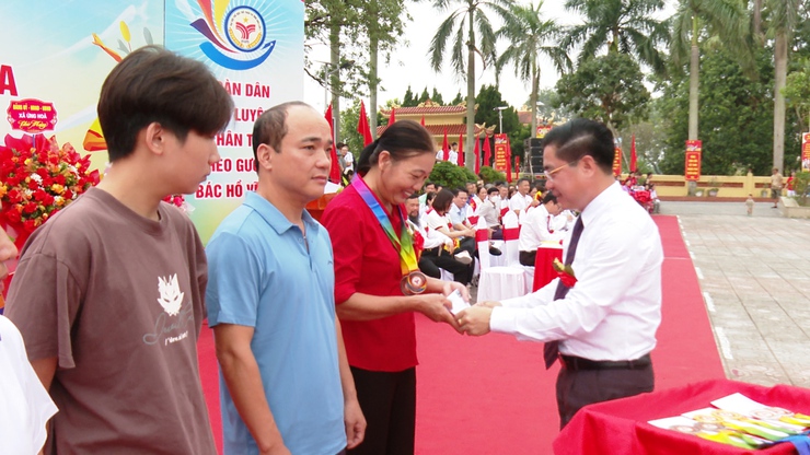 ỨNG HOÀ TỔ CHỨC THÀNH CÔNG ĐẠI HỘI THỂ DỤC THỂ THAO XÃ ỨNG HÒA LẦN THỨ NHẤT NĂM 2025.- Ảnh 17.