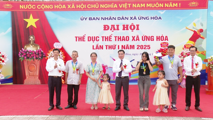 ỨNG HOÀ TỔ CHỨC THÀNH CÔNG ĐẠI HỘI THỂ DỤC THỂ THAO XÃ ỨNG HÒA LẦN THỨ NHẤT NĂM 2025.- Ảnh 13.