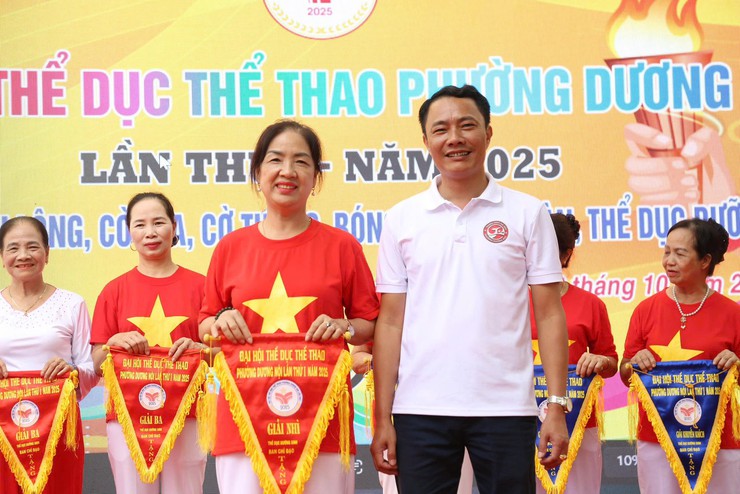 Khởi tranh 4 giải thể thao chào mừng thành công Đại hội đại biểu Đảng bộ Thành phố Hà Nội lần thứ XVIII- Ảnh 5.
