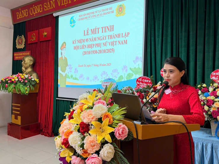 Chi Hội Phụ nữ Công an xã Thanh Trì: Phát huy truyền thống anh hùng, bản lĩnh của Phụ nữ Công an nhân dân- Ảnh 2.