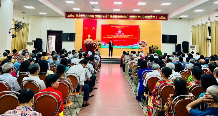 Phường Kim Liên: Khen thưởng trong tổ chức hoạt động kỷ niệm 80 năm Quốc khánh- Ảnh 1.