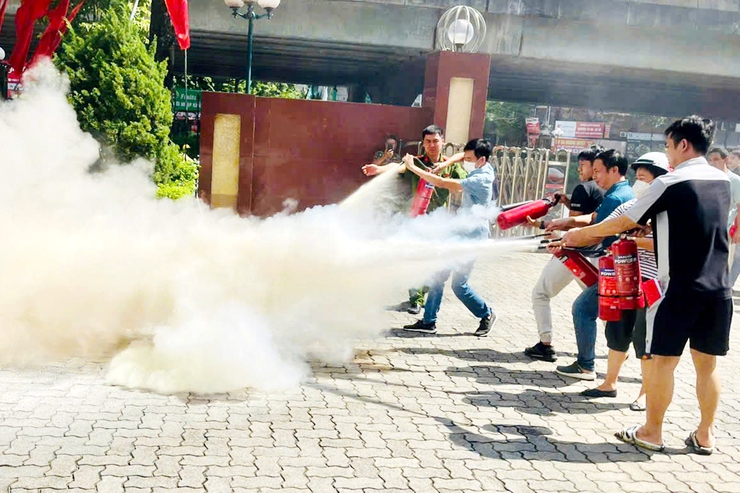 Hội nghị tuyên truyền, tập huấn kiến thức, kỹ năng về PCCC và CNCH- Ảnh 5.
