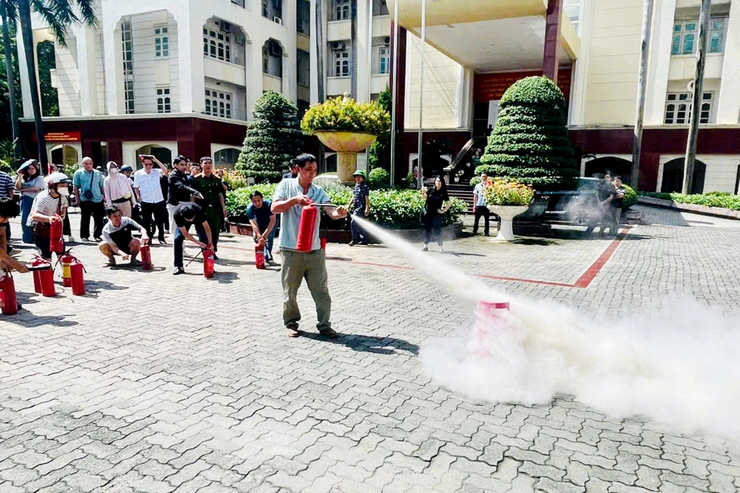 Hội nghị tuyên truyền, tập huấn kiến thức, kỹ năng về PCCC và CNCH- Ảnh 7.