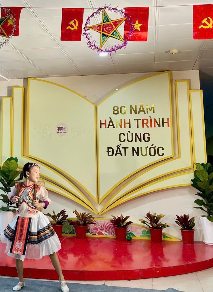 Sơ khảo cuộc thi tài năng thiếu nhi phường Việt Hưng 2025- Ảnh 8.