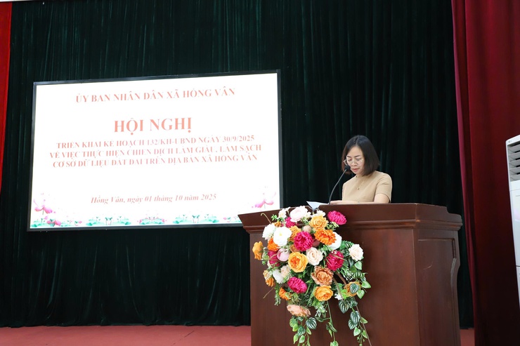 HỘI NGHỊ TRIỂN KHAI KẾ HOẠCH THỰC HIỆN CHIẾN DỊCH LÀM GIÀU, LÀM SẠCH CƠ SỞ DỮ LIỆU QUỐC GIA VỀ ĐẤT ĐAI TRÊN ĐỊA BÀN XÃ HỒNG VÂN- Ảnh 2.