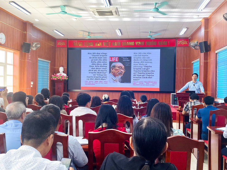 Tập huấn bồi dưỡng nghiệp vụ công tác xây dựng Đảng năm 2025- Ảnh 2.