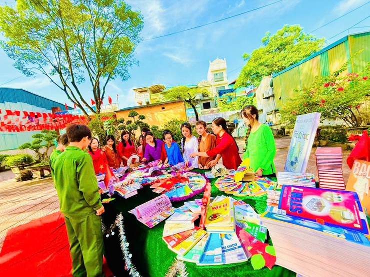 Tam Hưng khai mạc "Tuần lễ hưởng ứng học tập suốt đời" năm 2025- Ảnh 5.