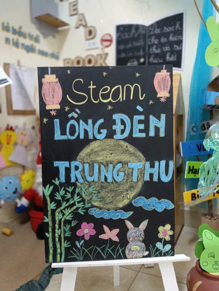 HOẠT ĐỘNG STEM “BÉ LÀM ĐÈN TRUNG THU” CỦA LỚP MẪU GIÁO LỚN MẦM NON YÊN MỸ- Ảnh 1.