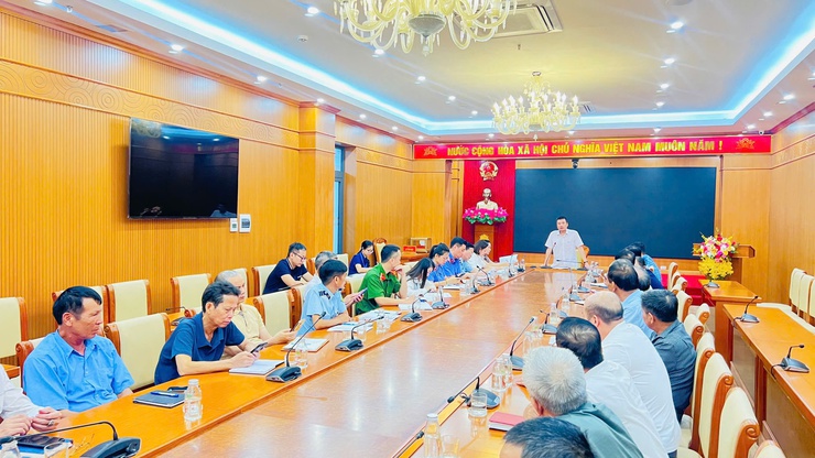 Xã Thanh Trì tăng cường kiểm tra, xử lý vi phạm thương mại – Quyết liệt trong phòng chống buôn lậu, hàng giả- Ảnh 2.
