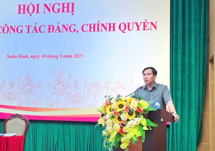 Phường Xuân Đỉnh: Giao ban công tác Đảng, chính quyền tháng 9 và triển khai nhiệm vụ trọng tâm tháng 10/2025- Ảnh 3.
