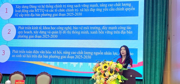Phường Xuân Đỉnh: Giao ban công tác Đảng, chính quyền tháng 9 và triển khai nhiệm vụ trọng tâm tháng 10/2025- Ảnh 2.