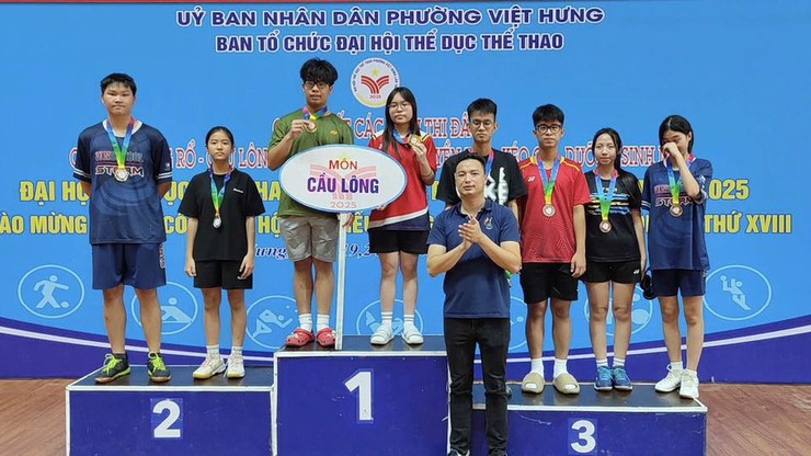 Chung kết sôi động các môn thể thao học sinh phường Việt Hưng!- Ảnh 3.