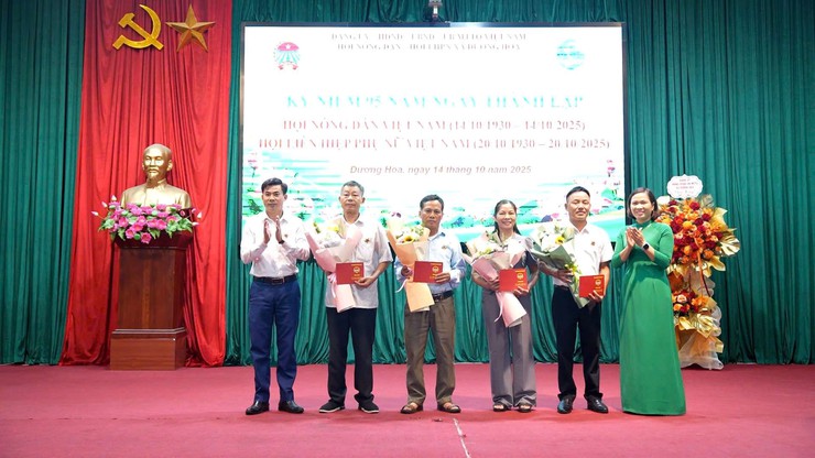 Lễ kỷ niệm 95 năm Ngày thành lập Hội Nông dân, Hội Liên hiệp Phụ nữ Việt Nam- Ảnh 12.