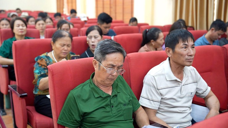 UBND xã triển khai kế hoạch đánh giá, bình xét, xét tặng các danh hiệu văn hoá trong phong trào “Toàn dân đoàn kết xây dựng đời sống văn hoá” năm 2025 - Ảnh 4.
